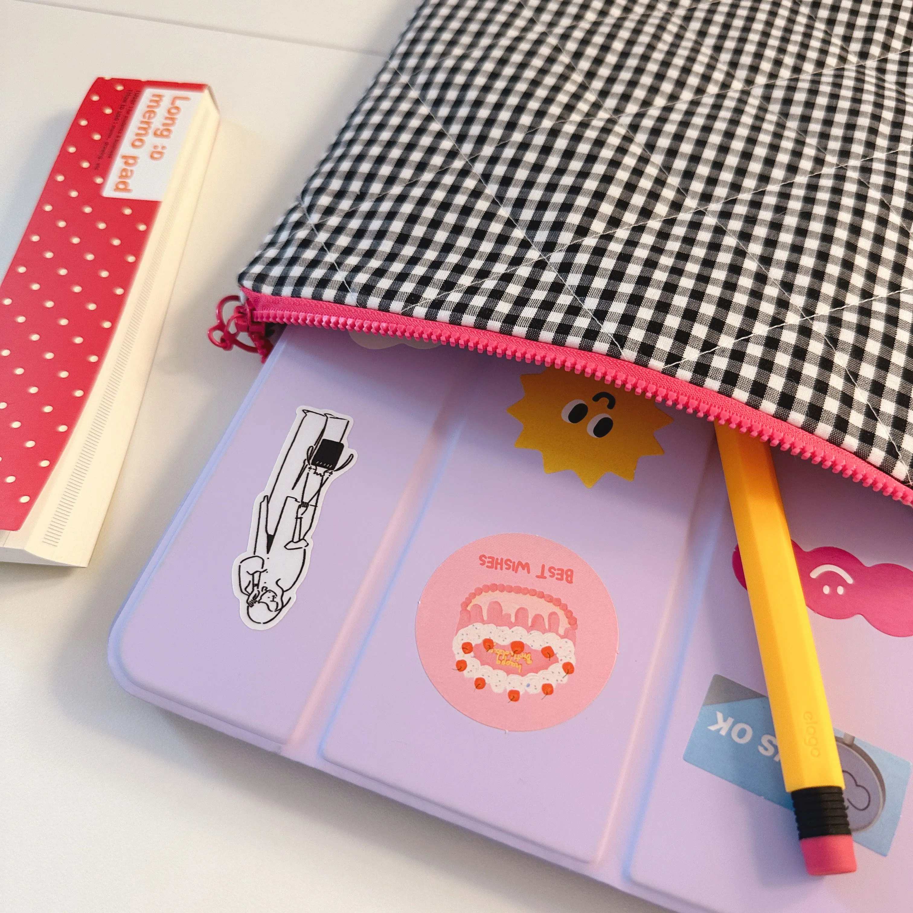 11" iPad Pouch - Black Gingham