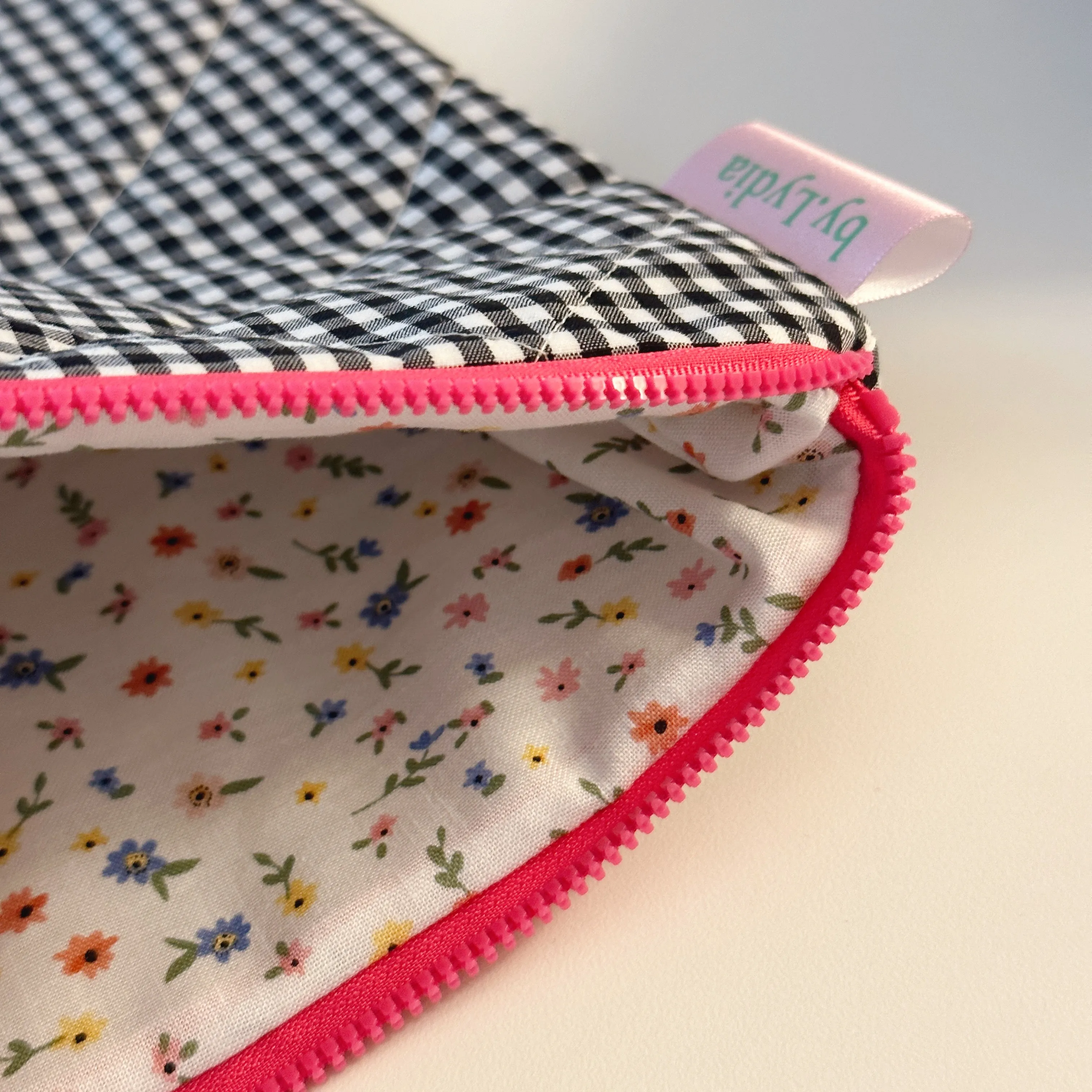 11" iPad Pouch - Black Gingham