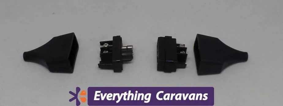 12volt Plug for 3 Way F400 RC1180 Chescold Dometic Fridge Freezer Old Type