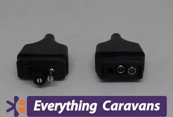 12volt Plug for 3 Way F400 RC1180 Chescold Dometic Fridge Freezer Old Type