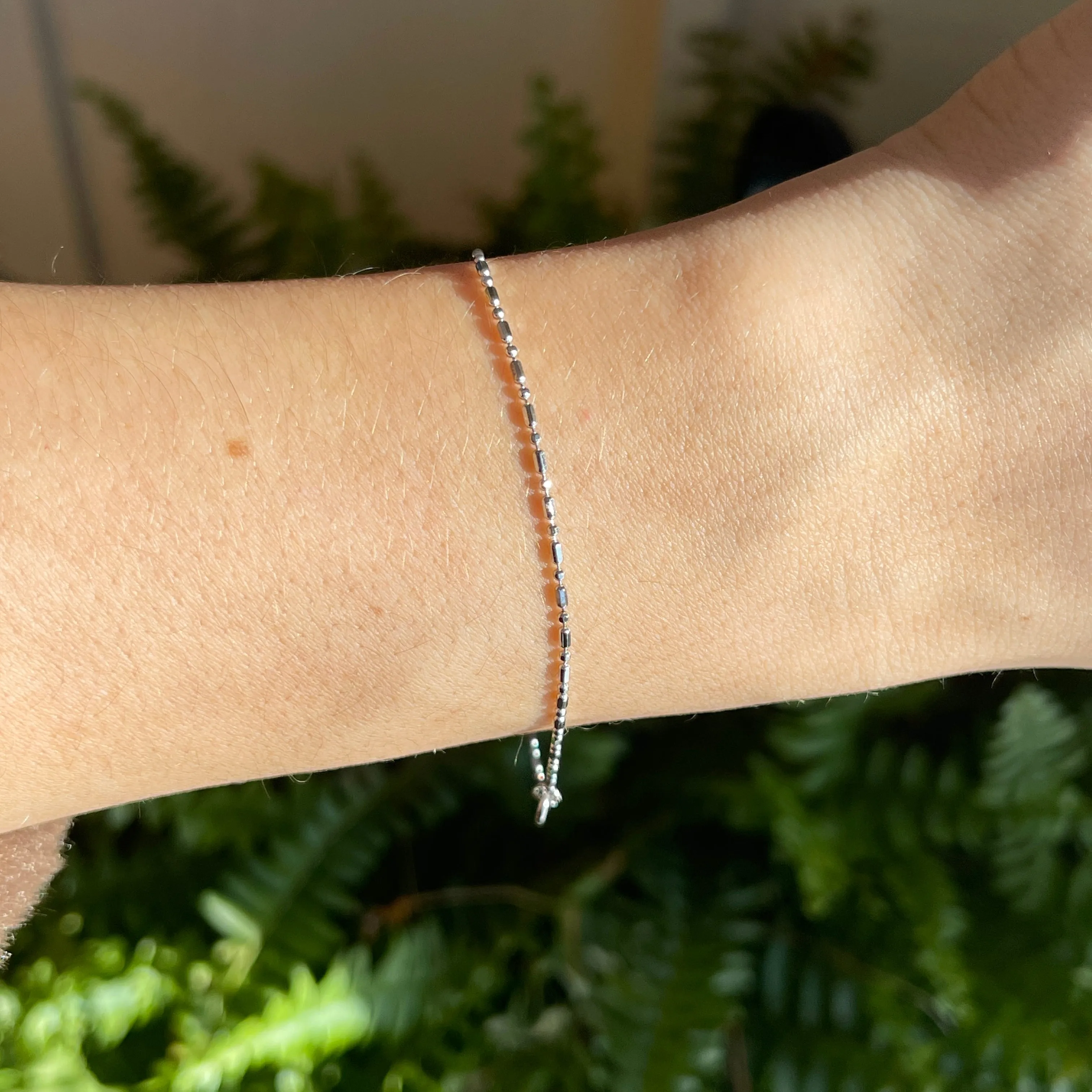 14KT White Gold Alternating Beaded Ball Link Chain Bracelet