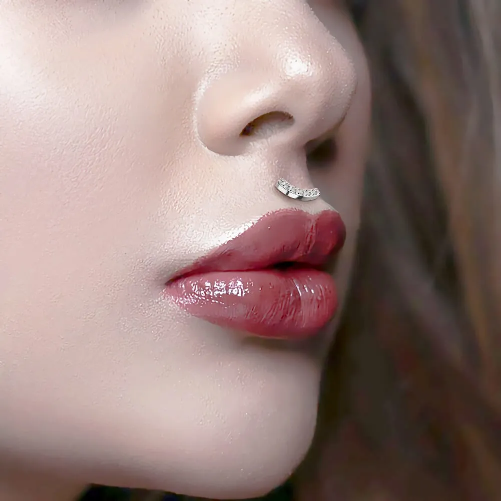 16G 8mm Titanium Internally Threaded CZ Curved Labret