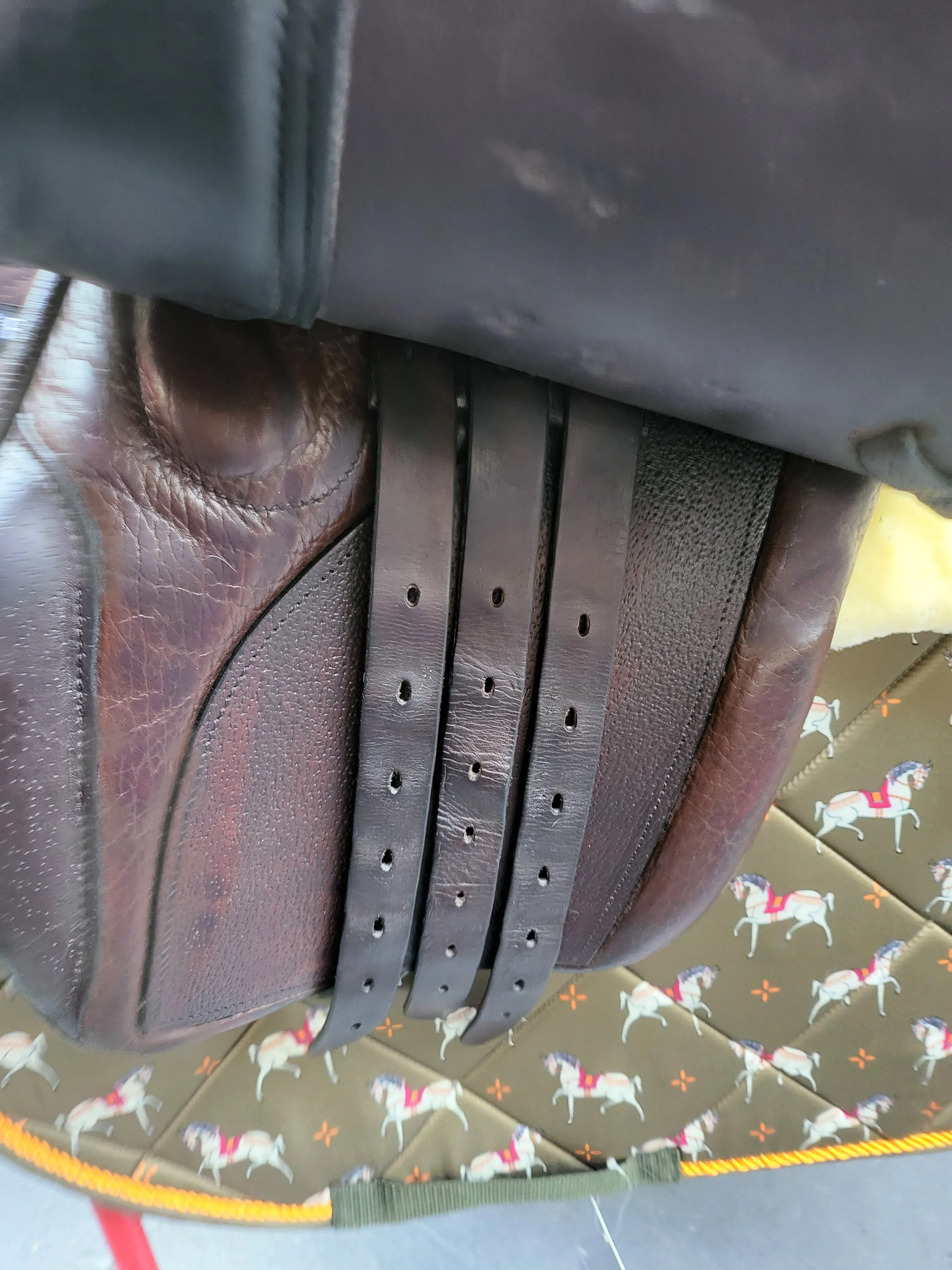 16" Falcon Brown Gp saddle stamped Wide