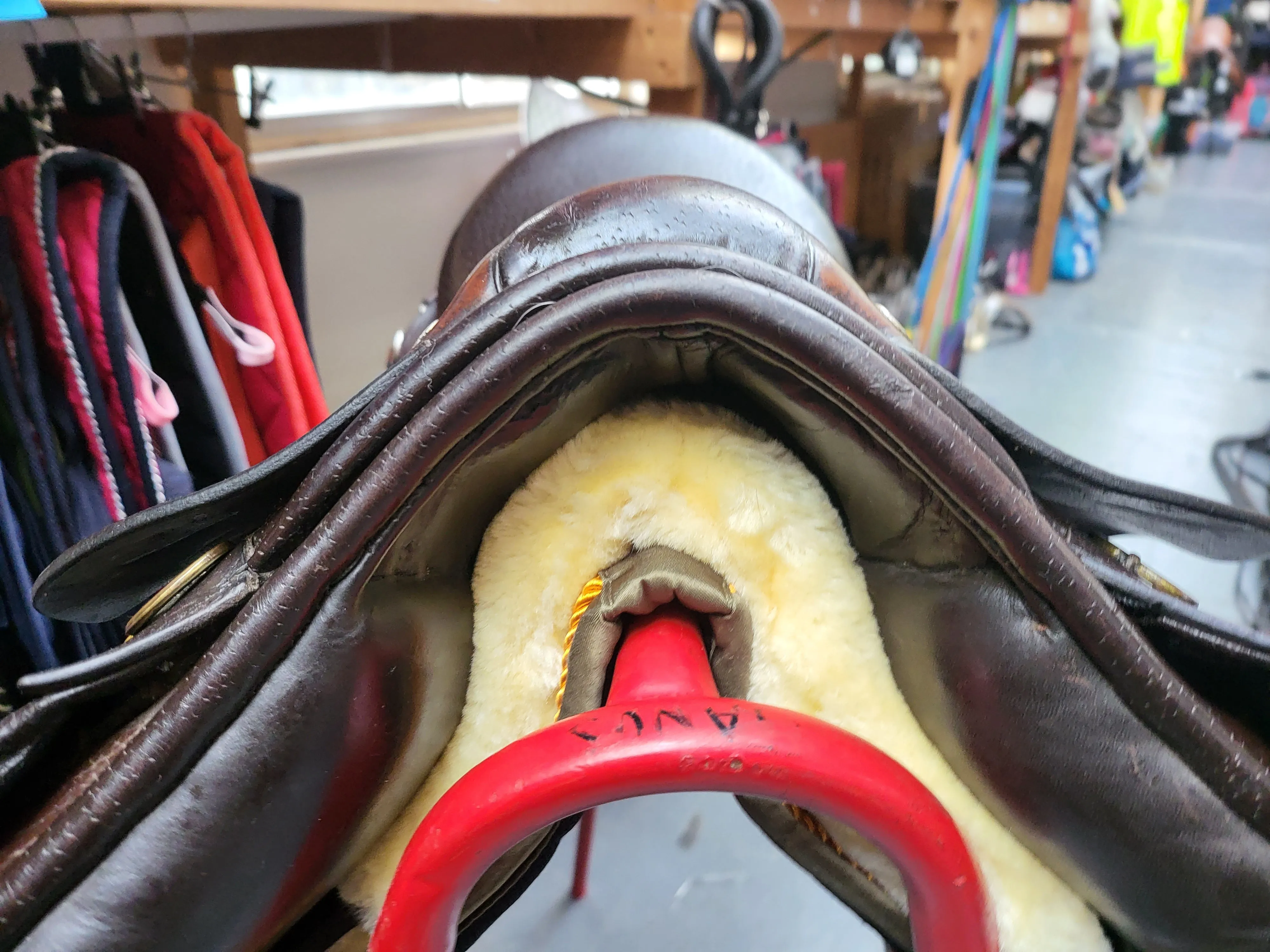 16" Falcon Brown Gp saddle stamped Wide
