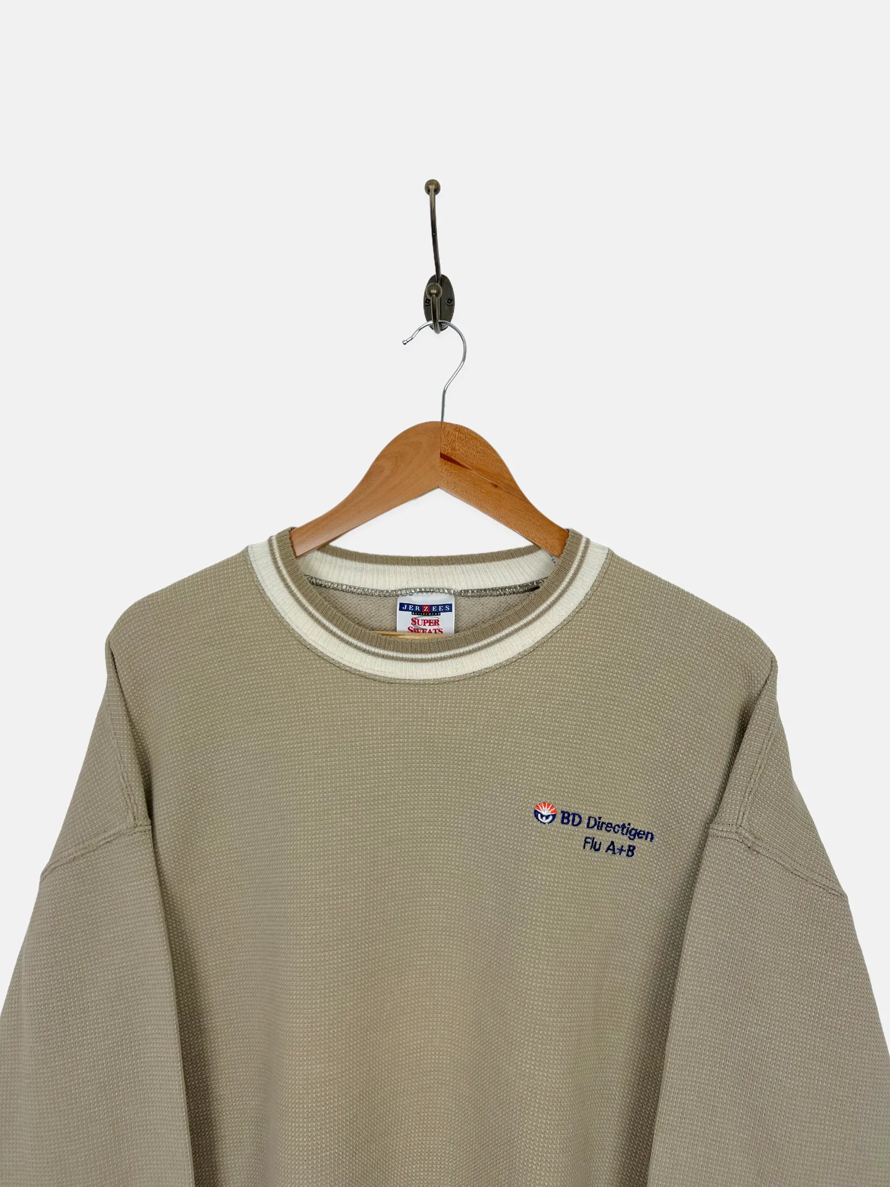 90's BD Directigen Flu A B Embroidered Vintage Sweatshirt Size M