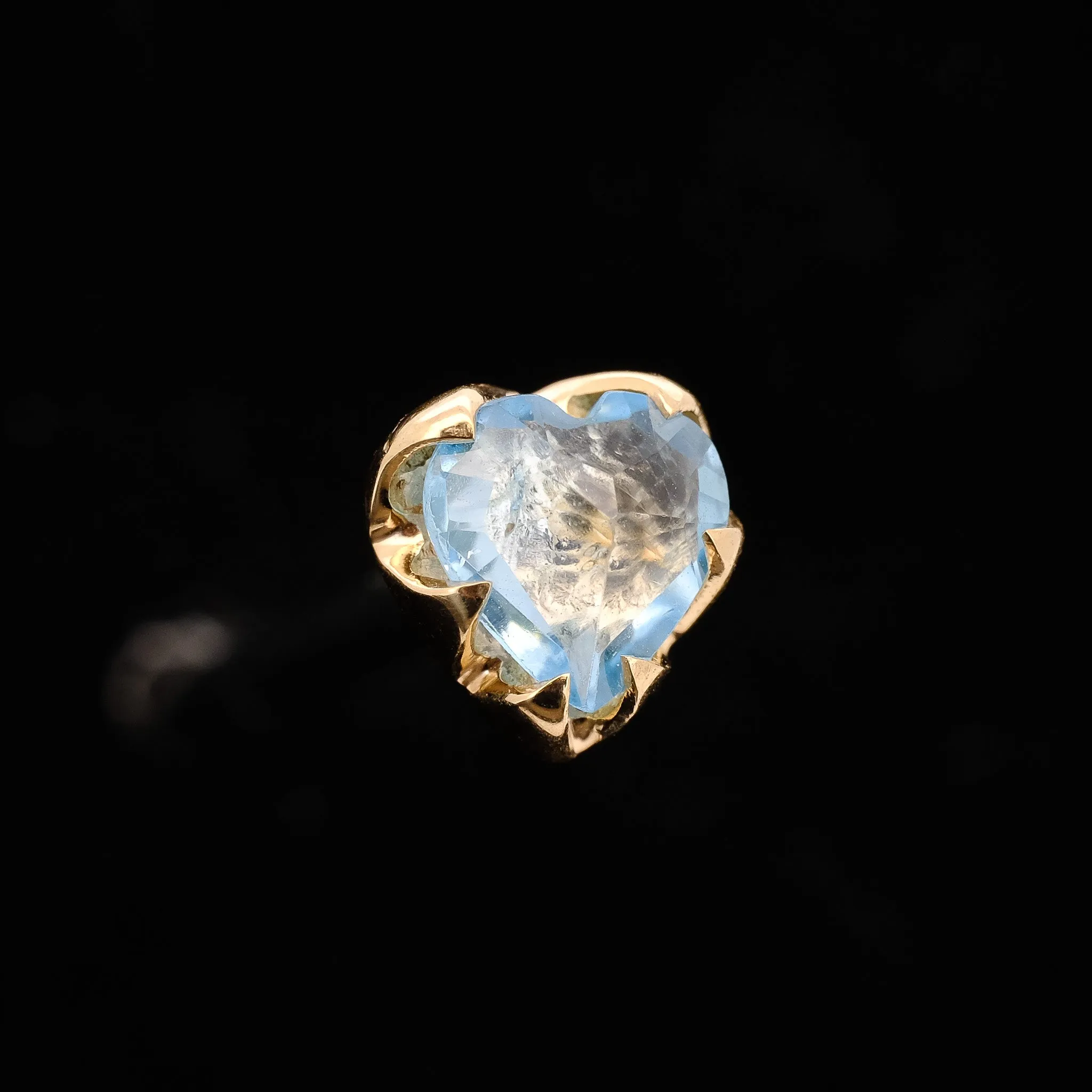 Blue Topaz Heart - 14ga Threaded end - Yellow Gold