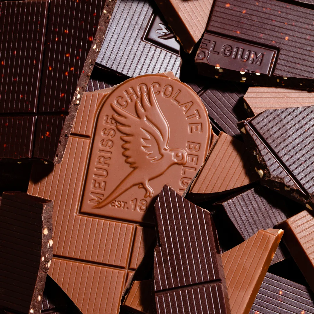 Caramel and Sea Salt 39% Milk Chocolate 15 x 100g