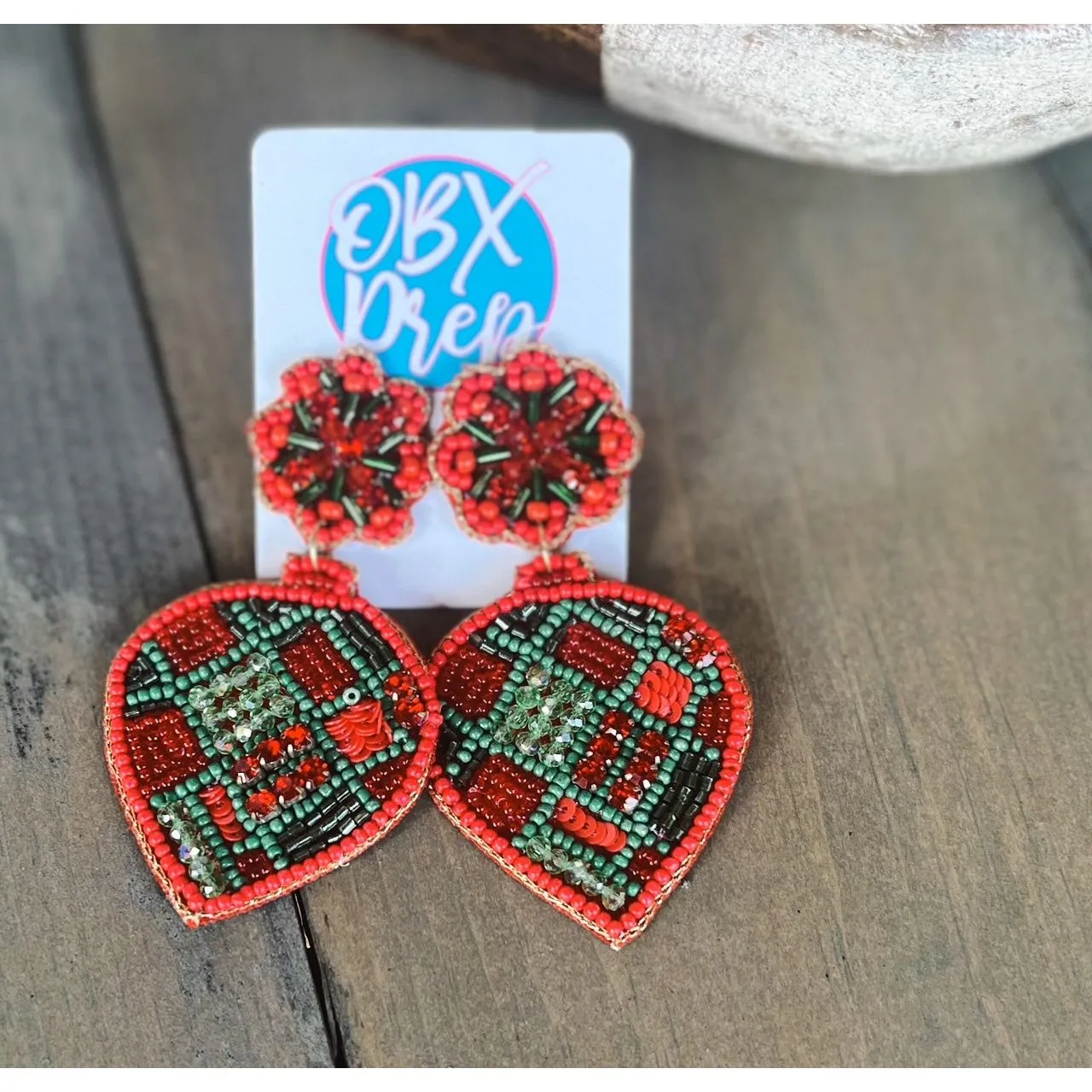 Christmas Ornament Seed Beaded Earrings.