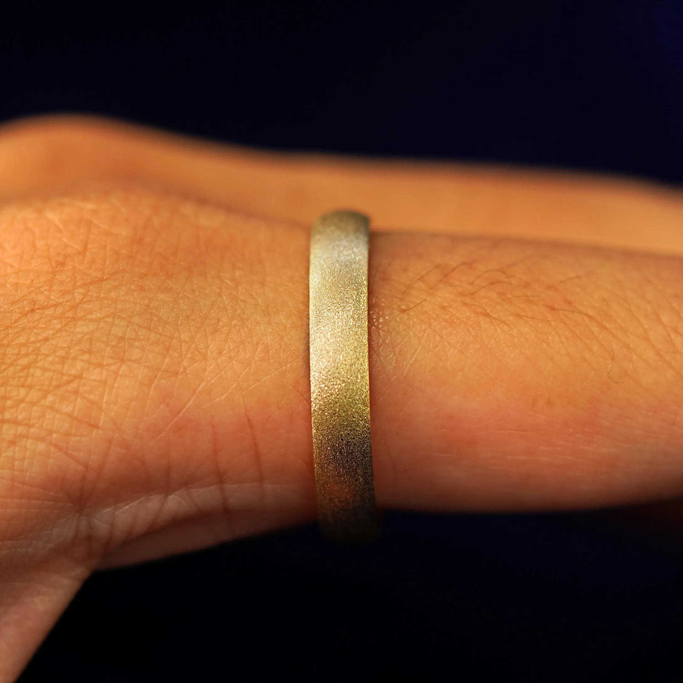 Curvy Stardust Band