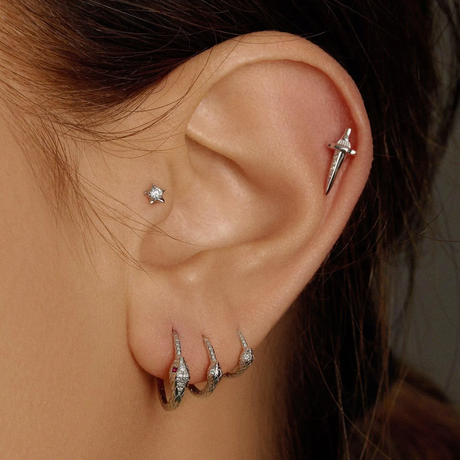 Dagger Pavé Stud