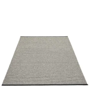 Effi Rug 7.5' x 10.5'