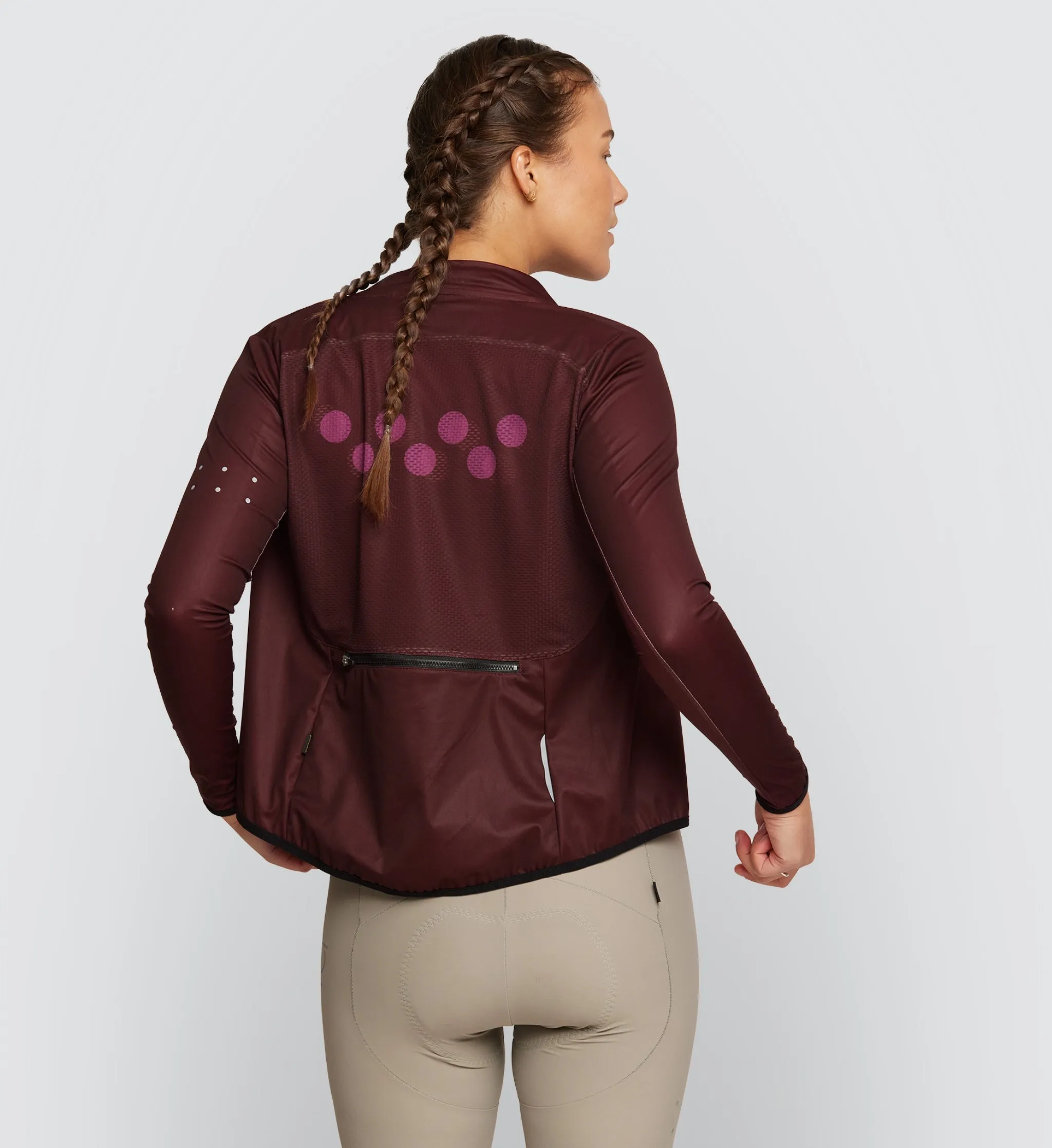 Essentials / Women's Classic Jacket - Raisin