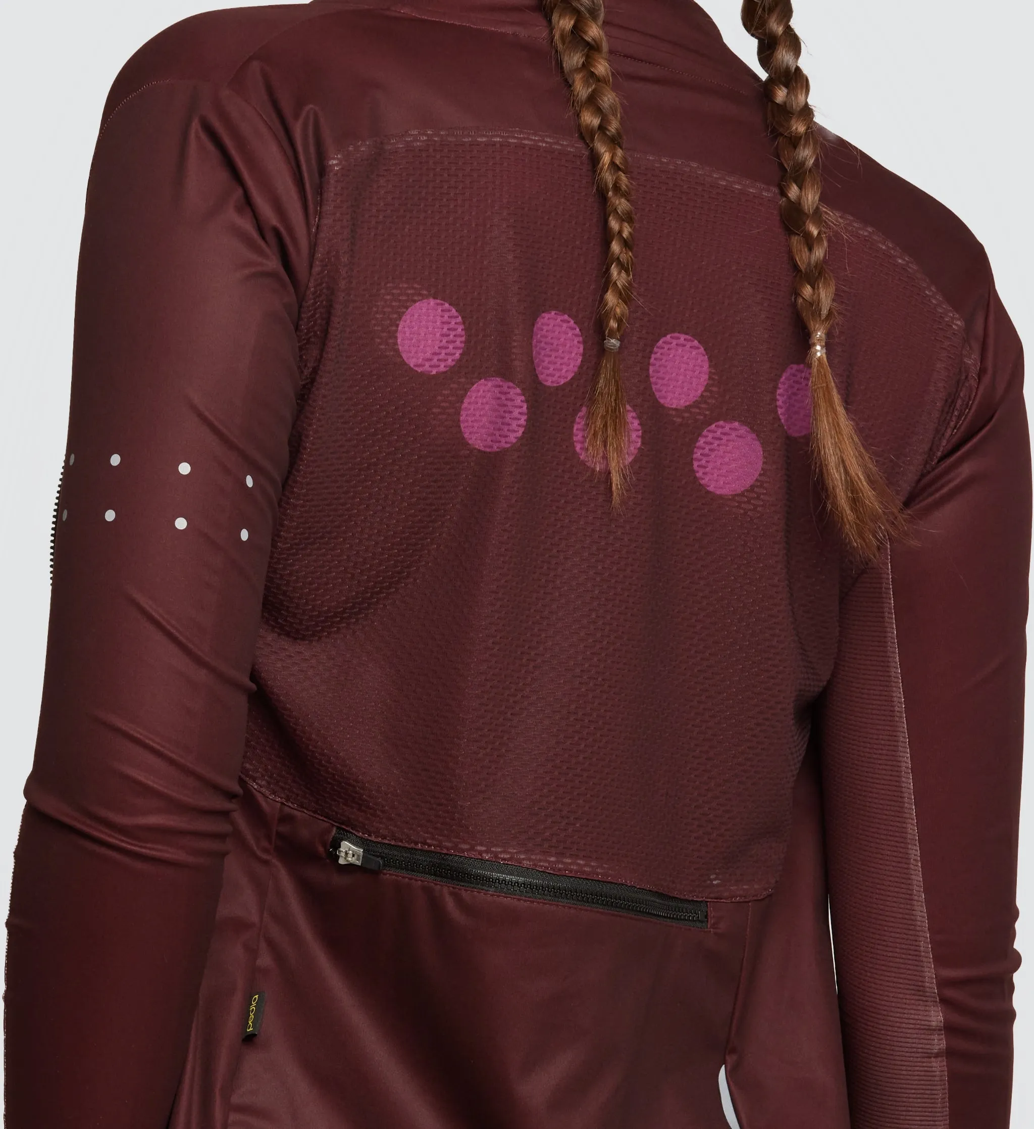 Essentials / Women's Classic Jacket - Raisin
