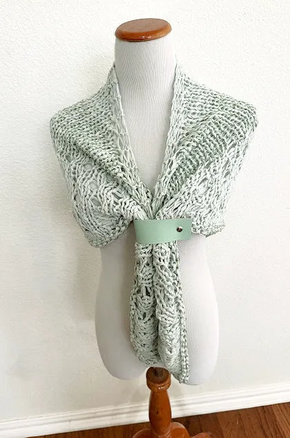 Glitzy Pistachio shawl