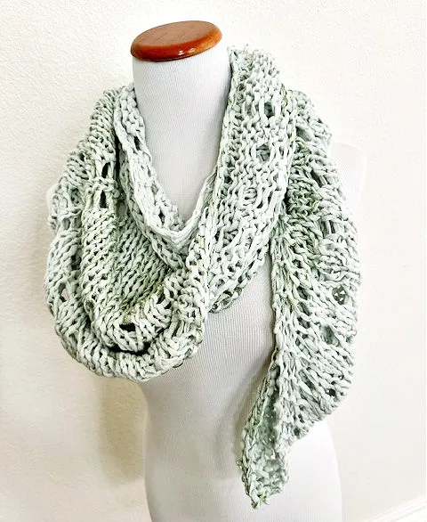 Glitzy Pistachio shawl