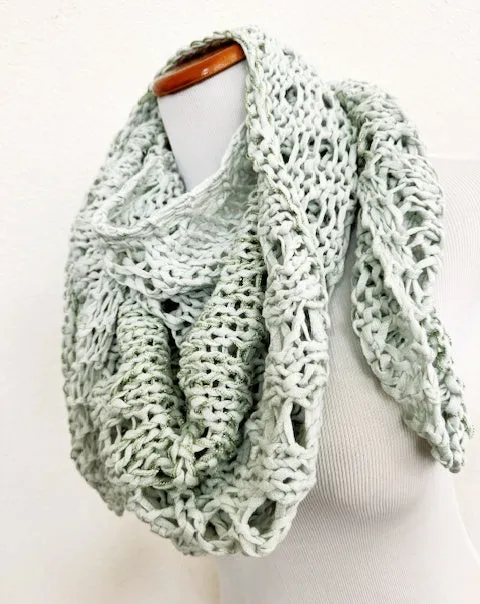 Glitzy Pistachio shawl