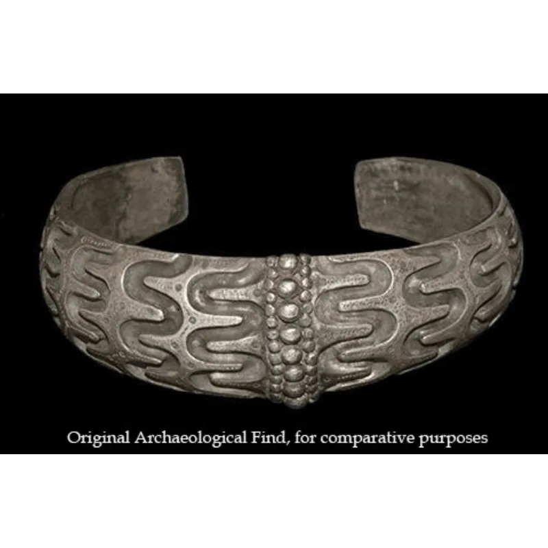Handcrafted Cuff Bracelet from Orupgård