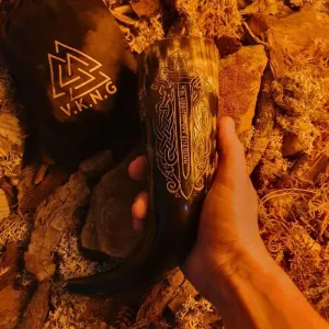 Handcrafted Horn - Sword & Dragons
