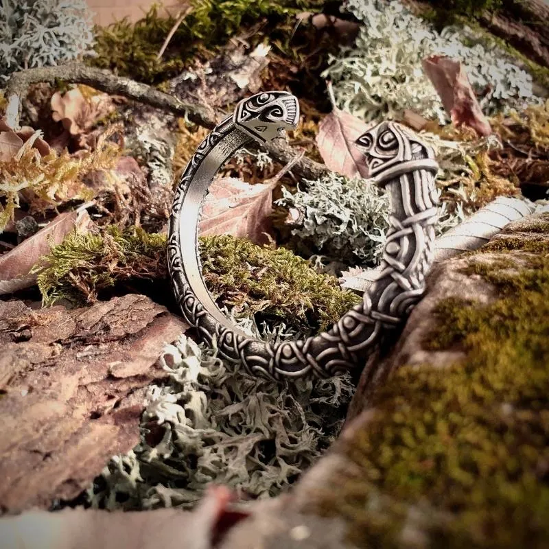 Handcrafted Hugin & Munin Torc Armring