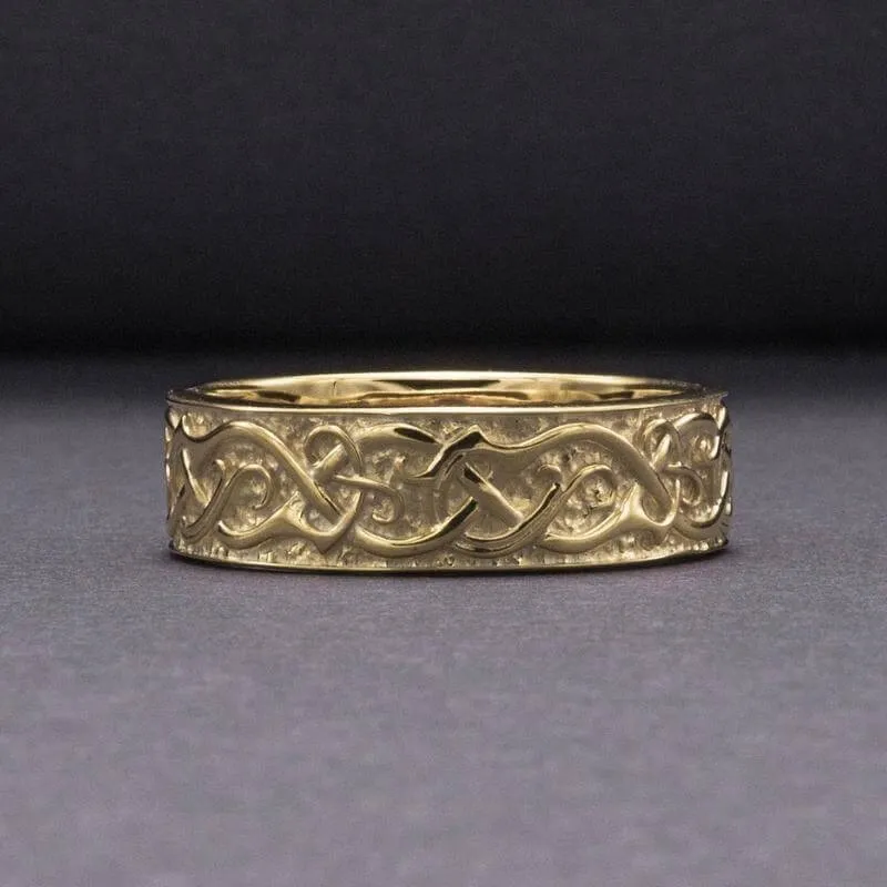 Handcrafted JÖRMUNGANDR Ornament Ring Gold