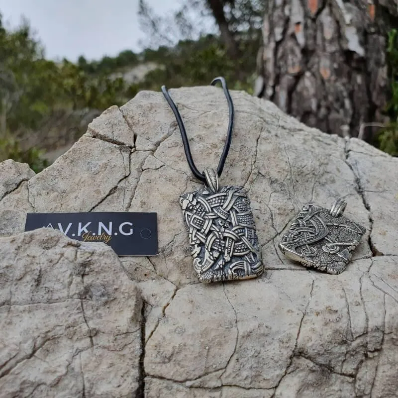 Handcrafted Mammen Stele Art Necklace