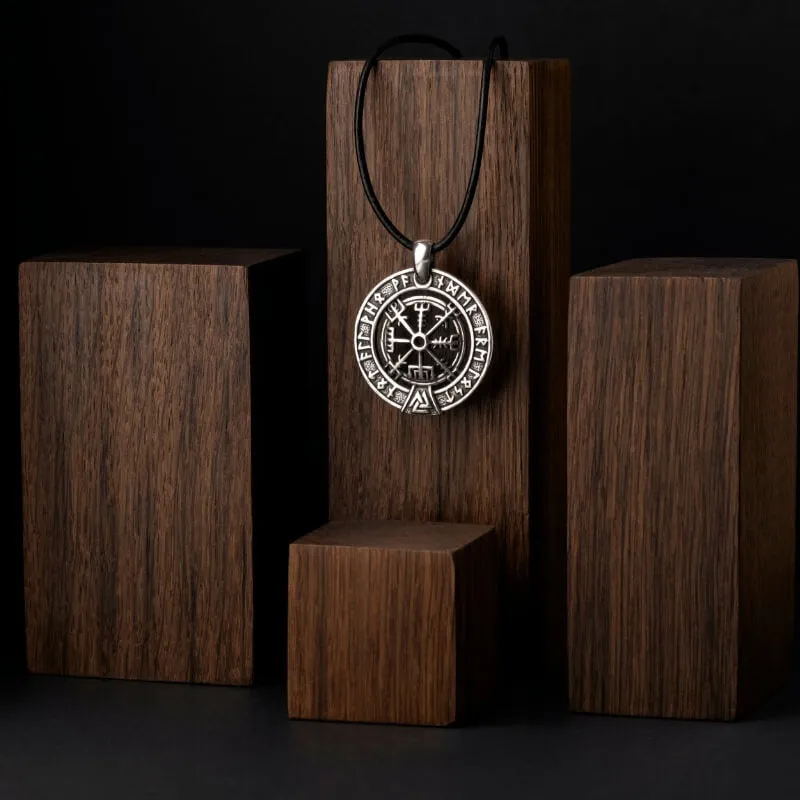 Handcrafted Necklace Vegvisir Silver Pendant