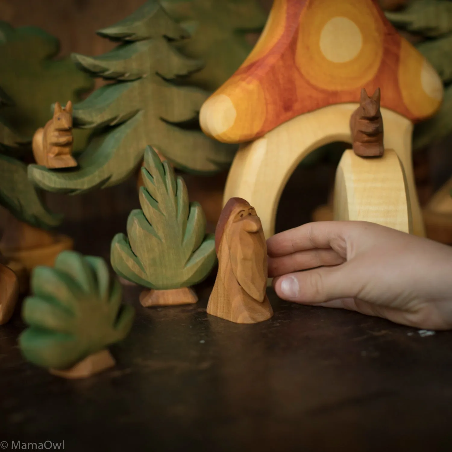 Handcrafted Wooden Big Bush