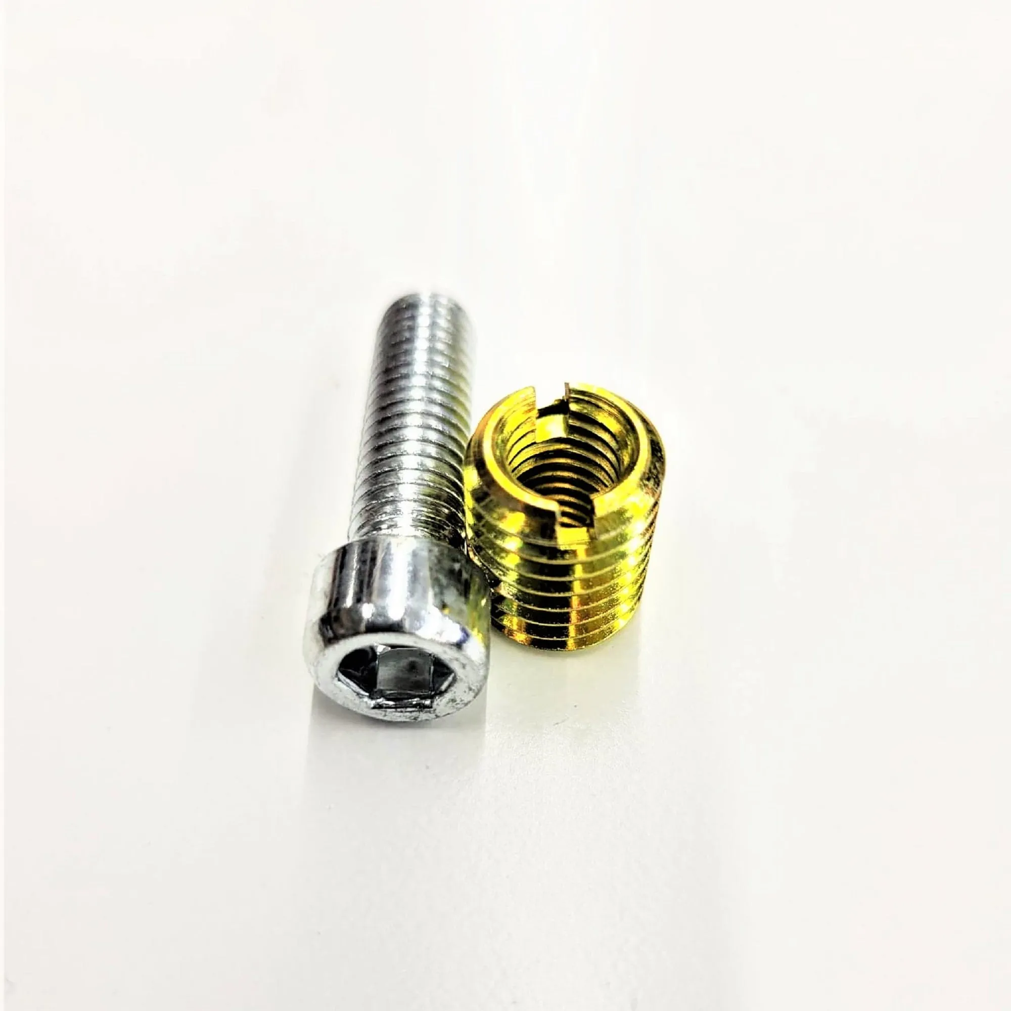 Hardwood - Bolts & Threaded Inserts - 1 Set
