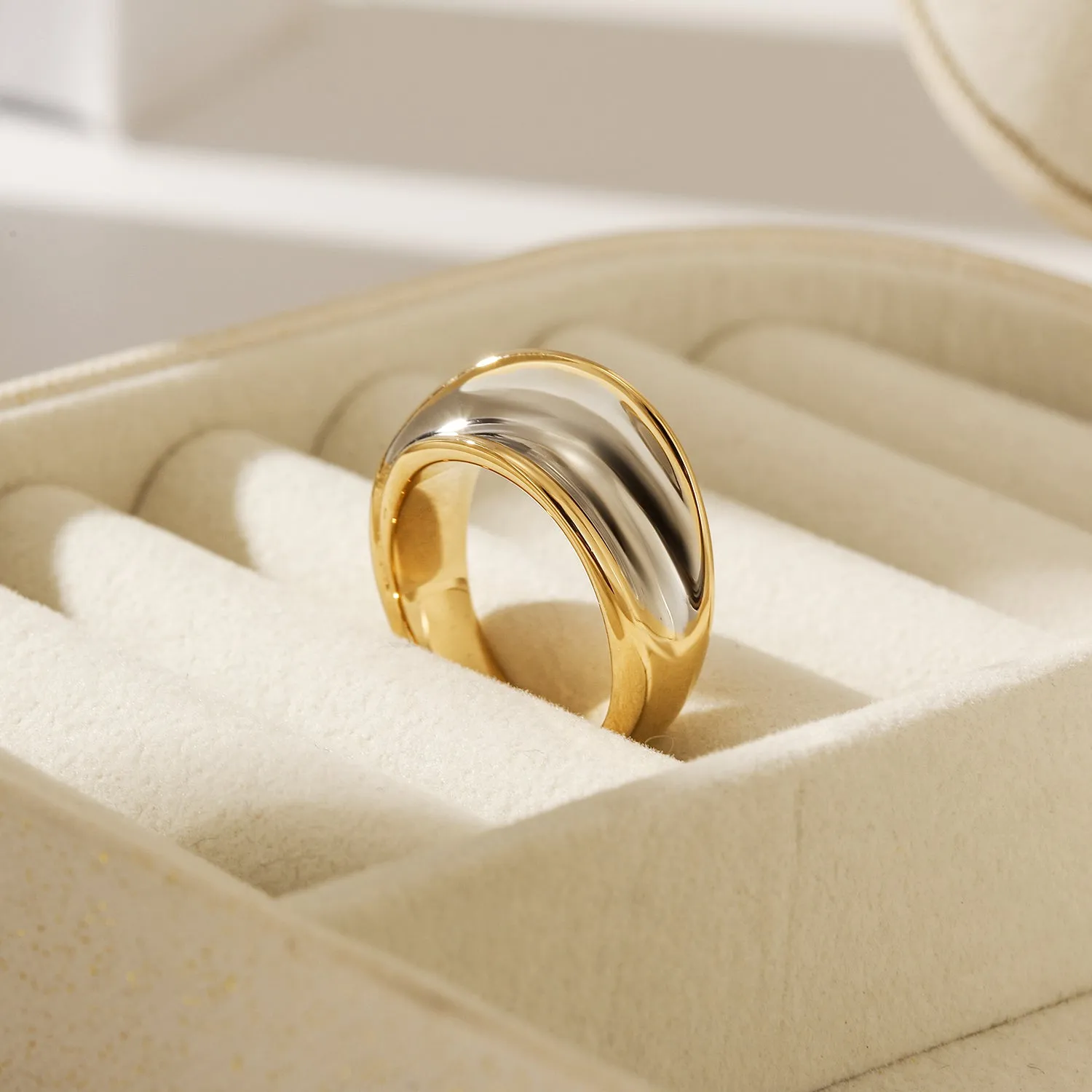Intermediate color creative glossy ring-NSR196STMC