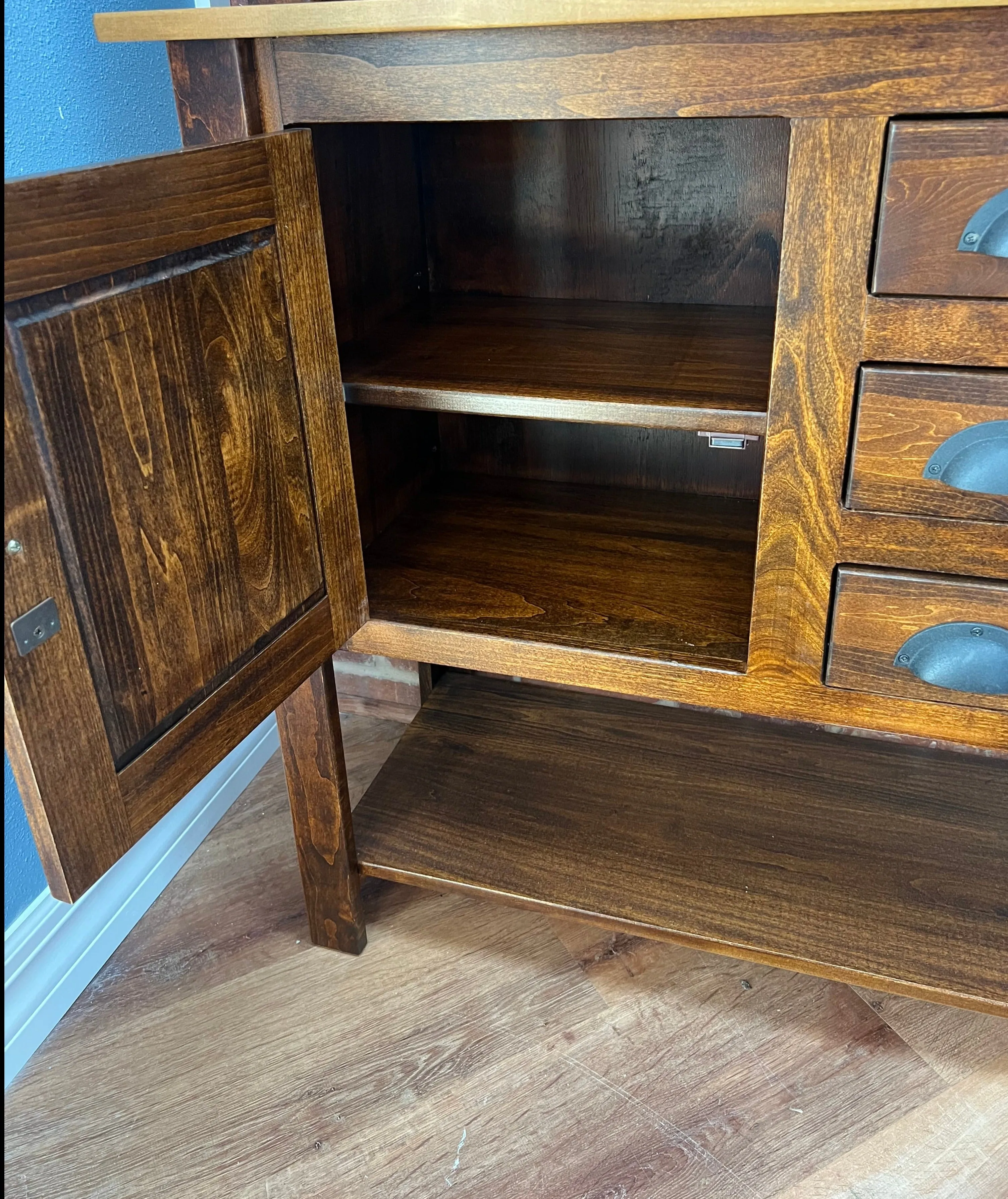Kingston - Amish Handcrafted Sideboard