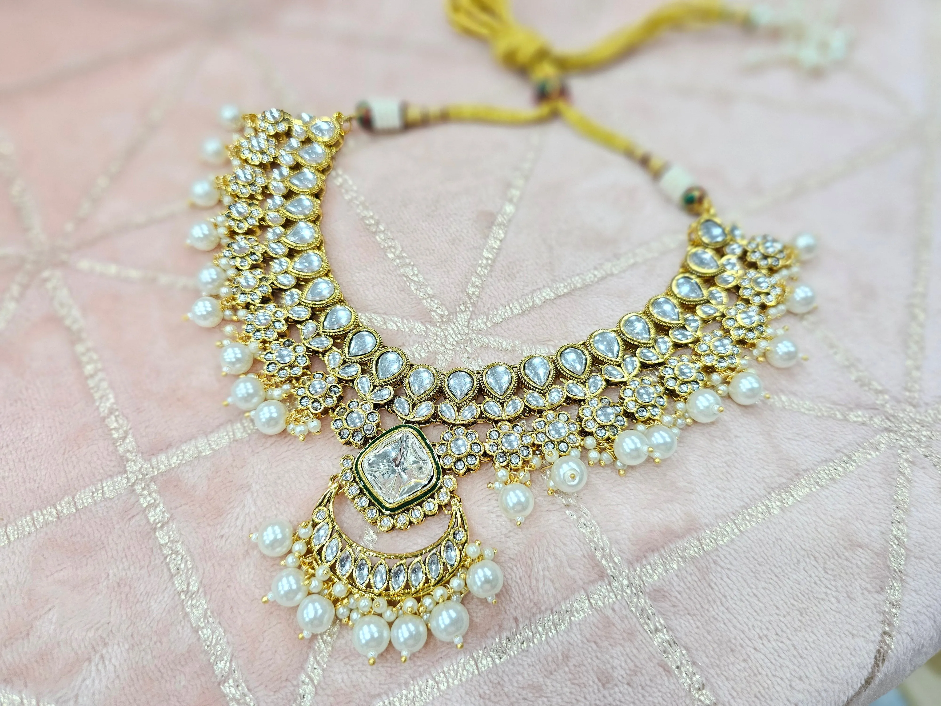 Kundan Necklace Set