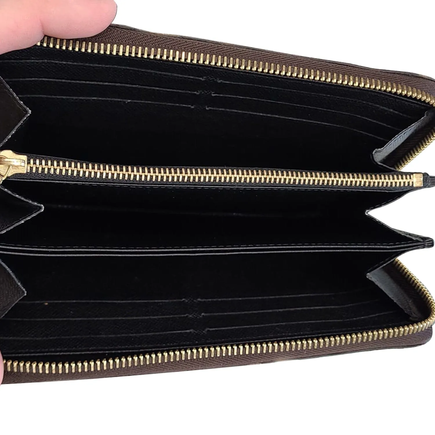 LOUIS VUITTON Giant Monogram Reverse Zippy Wallet Brown