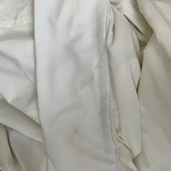LULULEMON Puddle Jumper Jacket in White