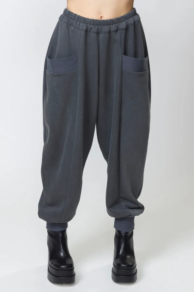Nido Pant in Grey