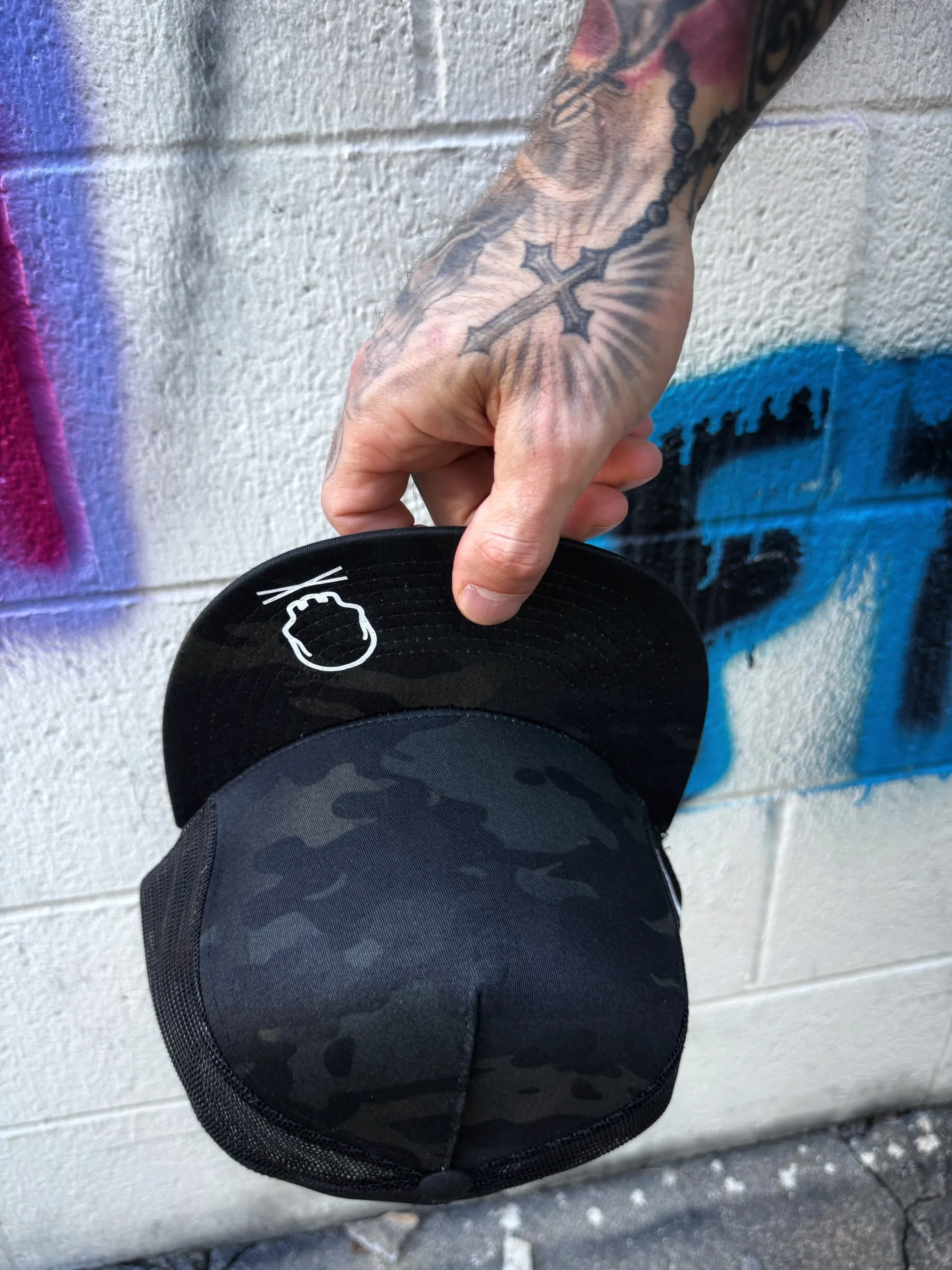 OLD SOUL BLACK CAMO SIDE STYLE BLACK HAT