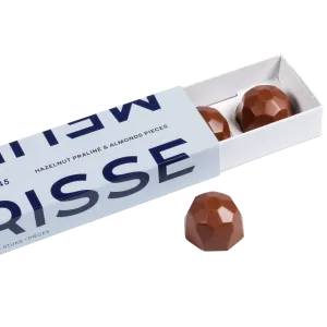 Pralines with Almond Pieces 39% Milk Chocolate 10 x 75g
