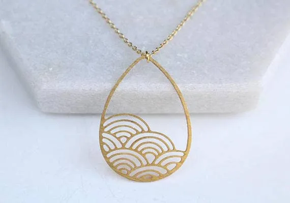 Raindrop Cloud Necklace - Gold