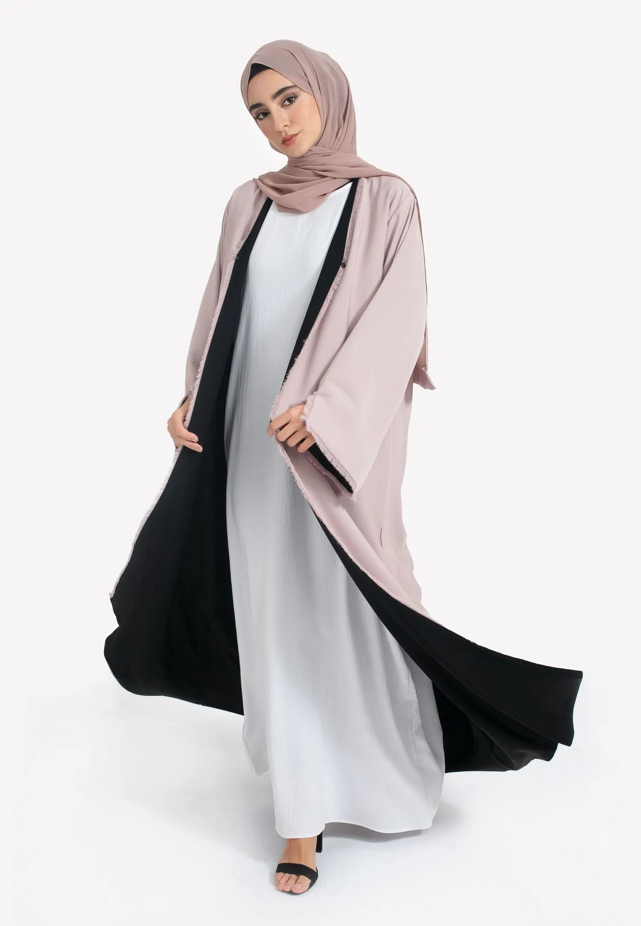 Reversible Open Abaya - Nude & Black