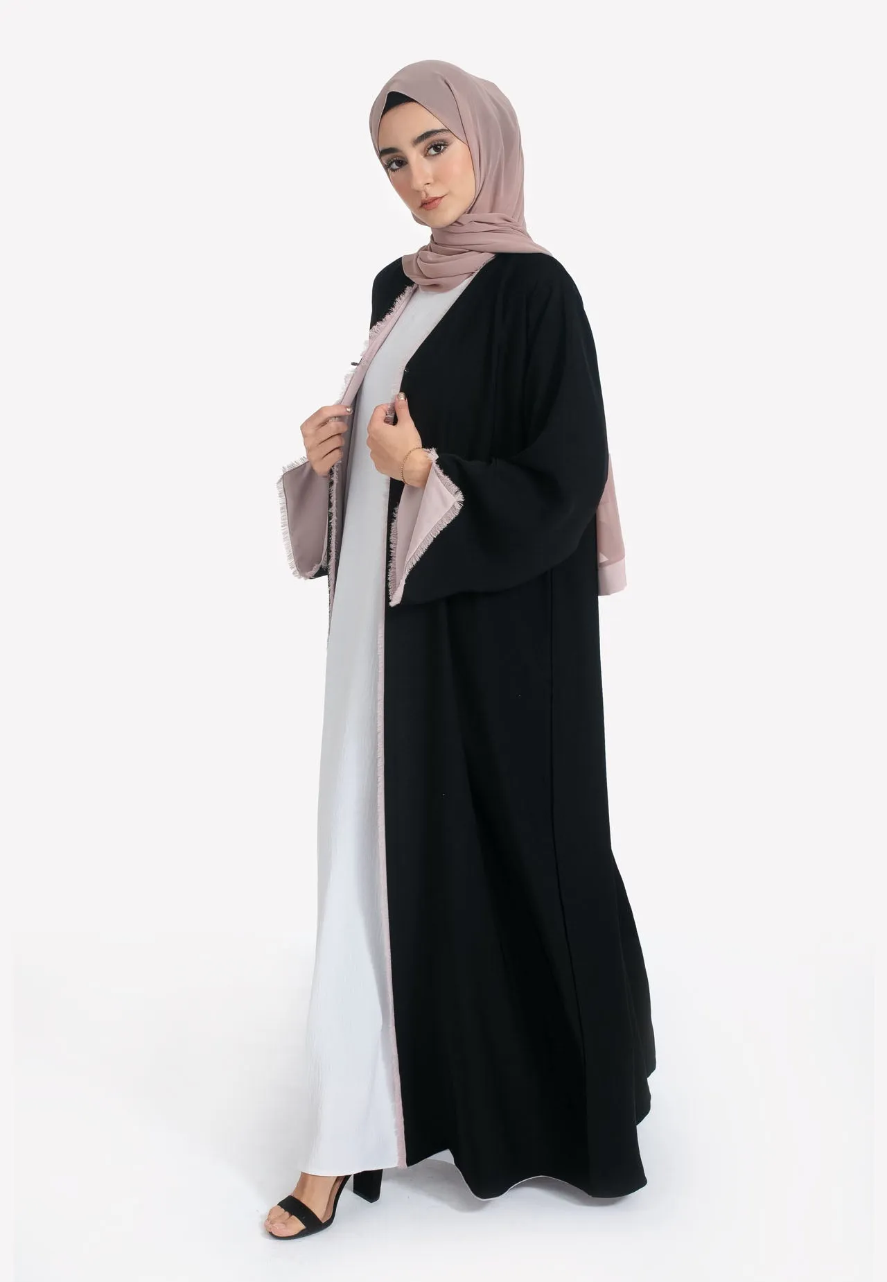 Reversible Open Abaya - Nude & Black