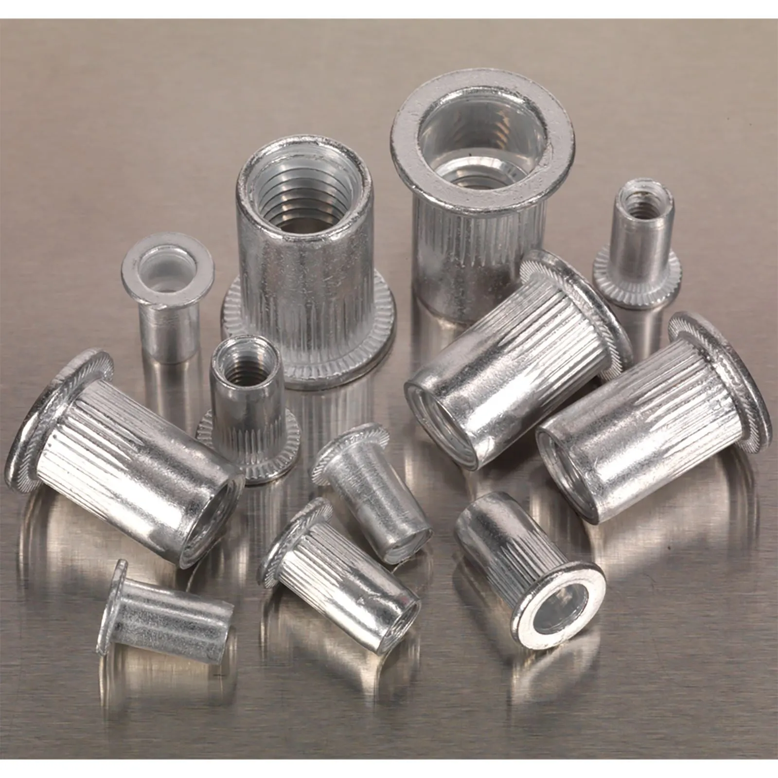 Sealey 200 Piece Splined Threaded Insert Rivet Nut Assortment M4-M8 Metric
