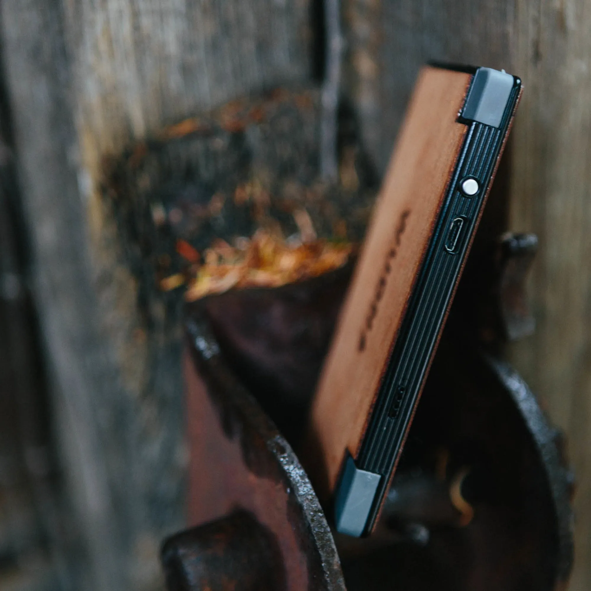 Slim-Dual Wooden Power Bank (American Flag)
