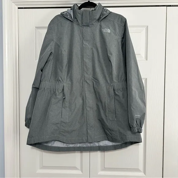 The North Face Women’s Plus Resolve‎ Parka II Size 1X in Heather Gray EUC