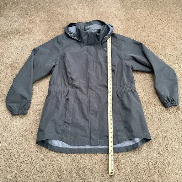The North Face Women’s Plus Resolve‎ Parka II Size 1X in Heather Gray EUC