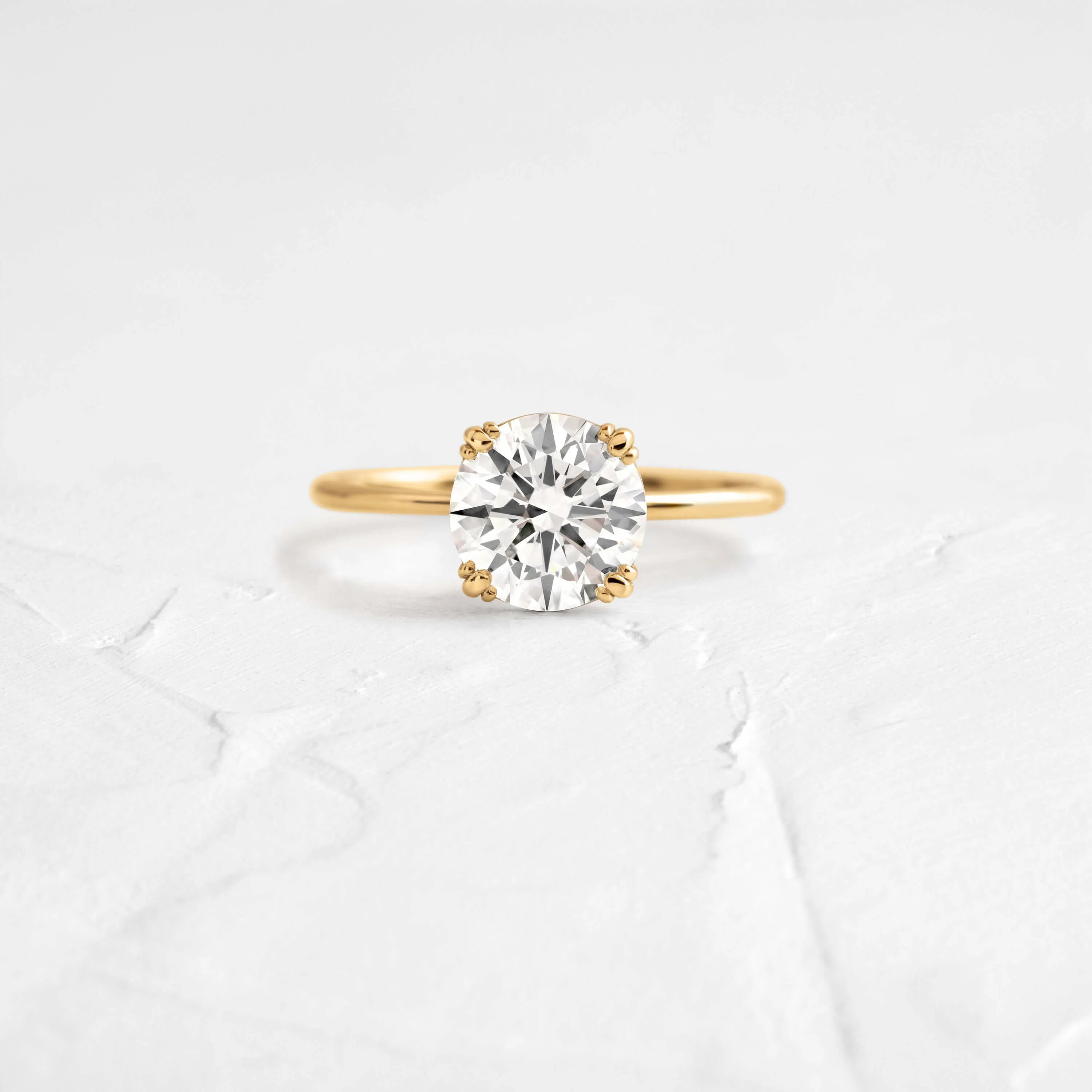 Threaded Ring, Round Cut