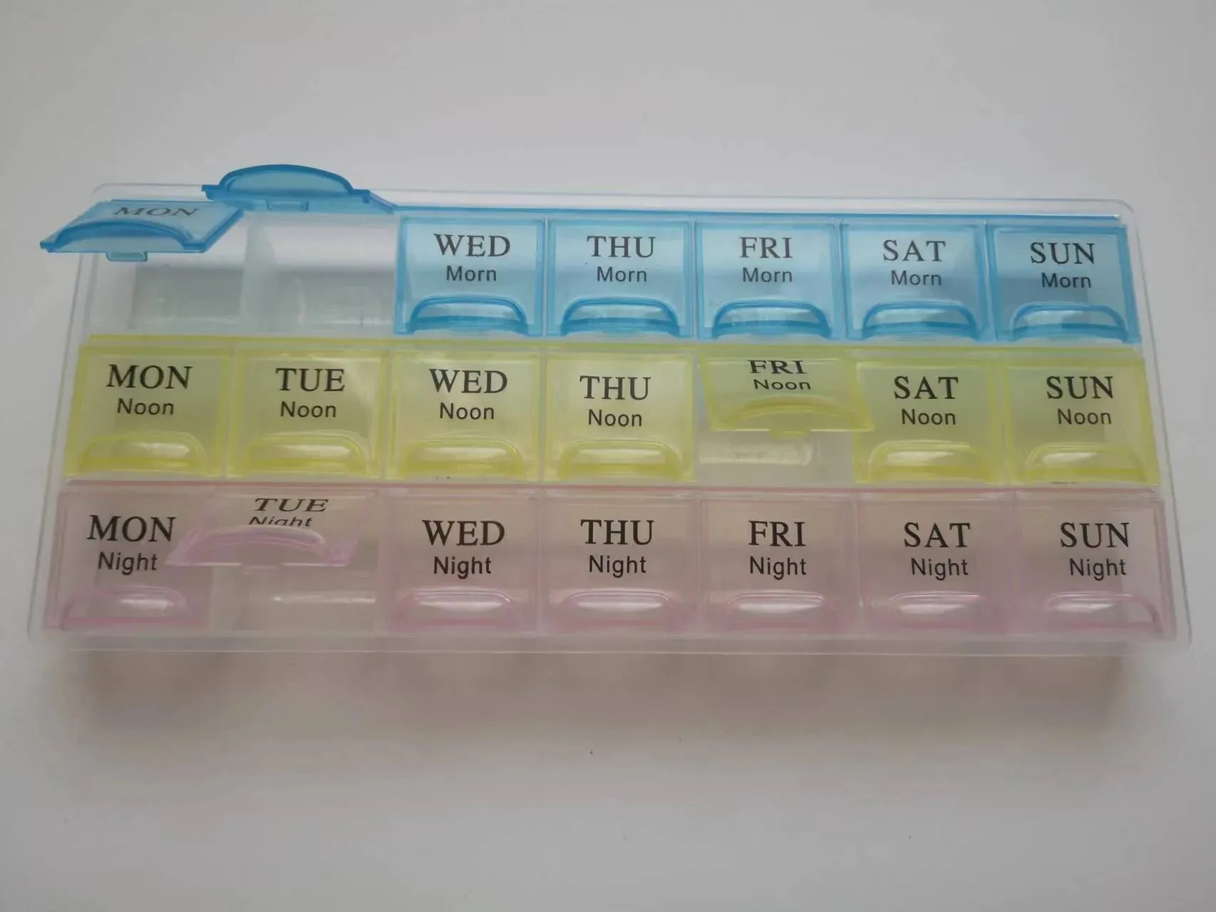 Transparent Plastic storage box Screw fishing tablets craft Compartment Case