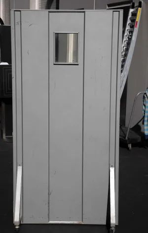 Used Mobile Lead Shield with Lead WIndow