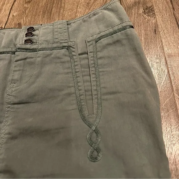 Vintage Women's DIESEL Y2K Military Skirt Khaki Green Size 27 Grunge Boho Rare