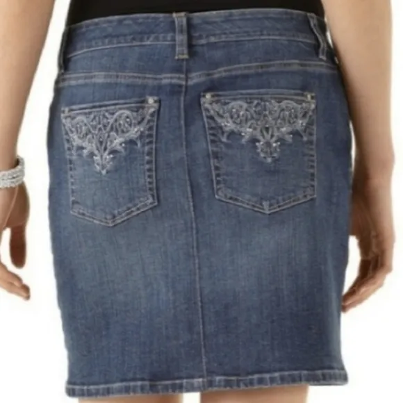 WHBM Jean Skirt Silver Studs &amp; Crystals Embellished Embroidered Pockets Denim 8