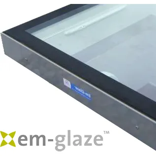 Whitesales Em-Glaze Flat Glass Rooflight with Electrically Opening PVC 150mm Verticle Upstand